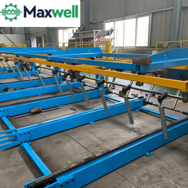 Automatic hydraulic stacker